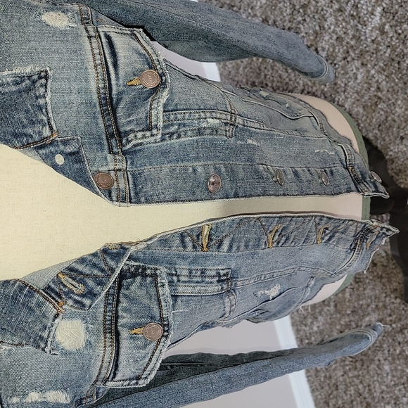 Zara Distressed Medium Wash Denim Jacket Y2K - Picture 3 of 6